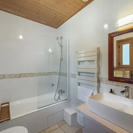 Montbeliarde - Avec Jacuzzi - Bo Immobilier- Remises Sur Les Forfaits De Skis Ou Portes Du Soleil * Châtel