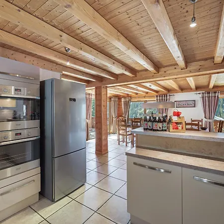 Σαλέ Montbeliarde - Chalet Avec Jacuzzi - Bo Immobilier - Reduced Prices On Ski Passes Chatel & Portes Du Soleil